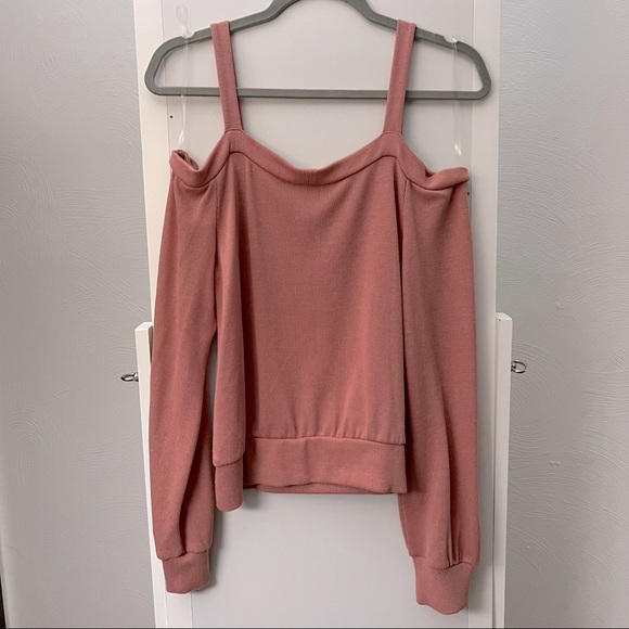 Aéropostale cold shoulder top - Picture 4 of 5
